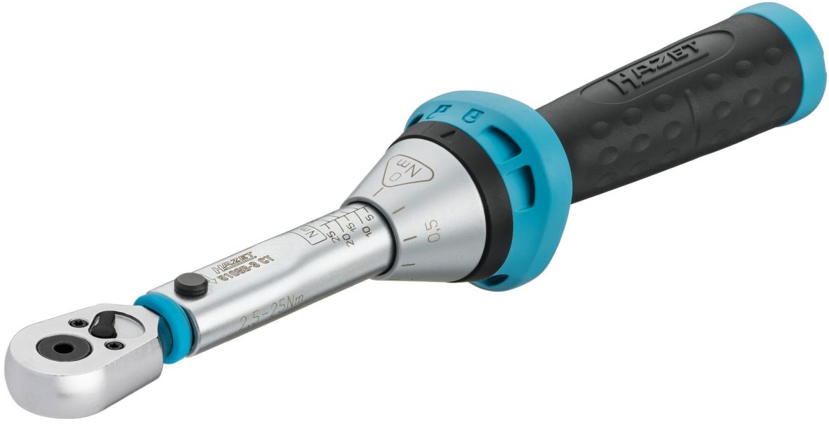 Hazet 5108B-3CT Llave dinamométrica con trinquete reversible para puntas. Rango de par mínimo-máximo: 2,5 – 25 Nm. Precisión: 3 %. Hexagonal hueco de 1/4", longitud 234 mm.