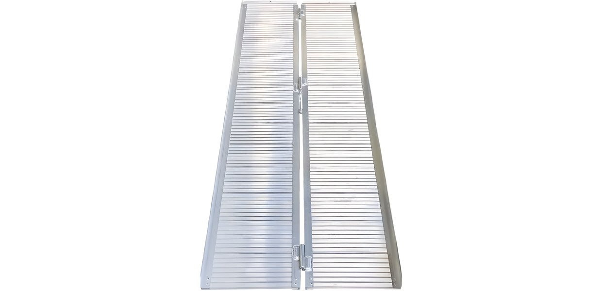 MW-Tools 754751839 ARP1006 Rampa de aluminio para silla de ruedas 2 pliegues 300 kg 2400x720 mm