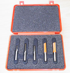 CMT S911.005.02 Juego de 5 fresas en estuche de PVC Mango de 8 mm HM